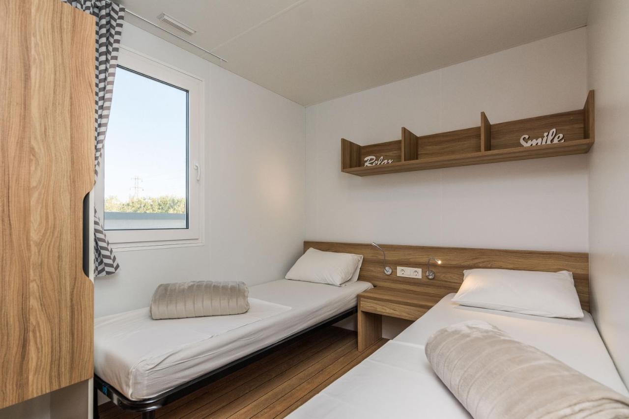 Villa Mobile House F&L Biograd Na Moru Exterior foto
